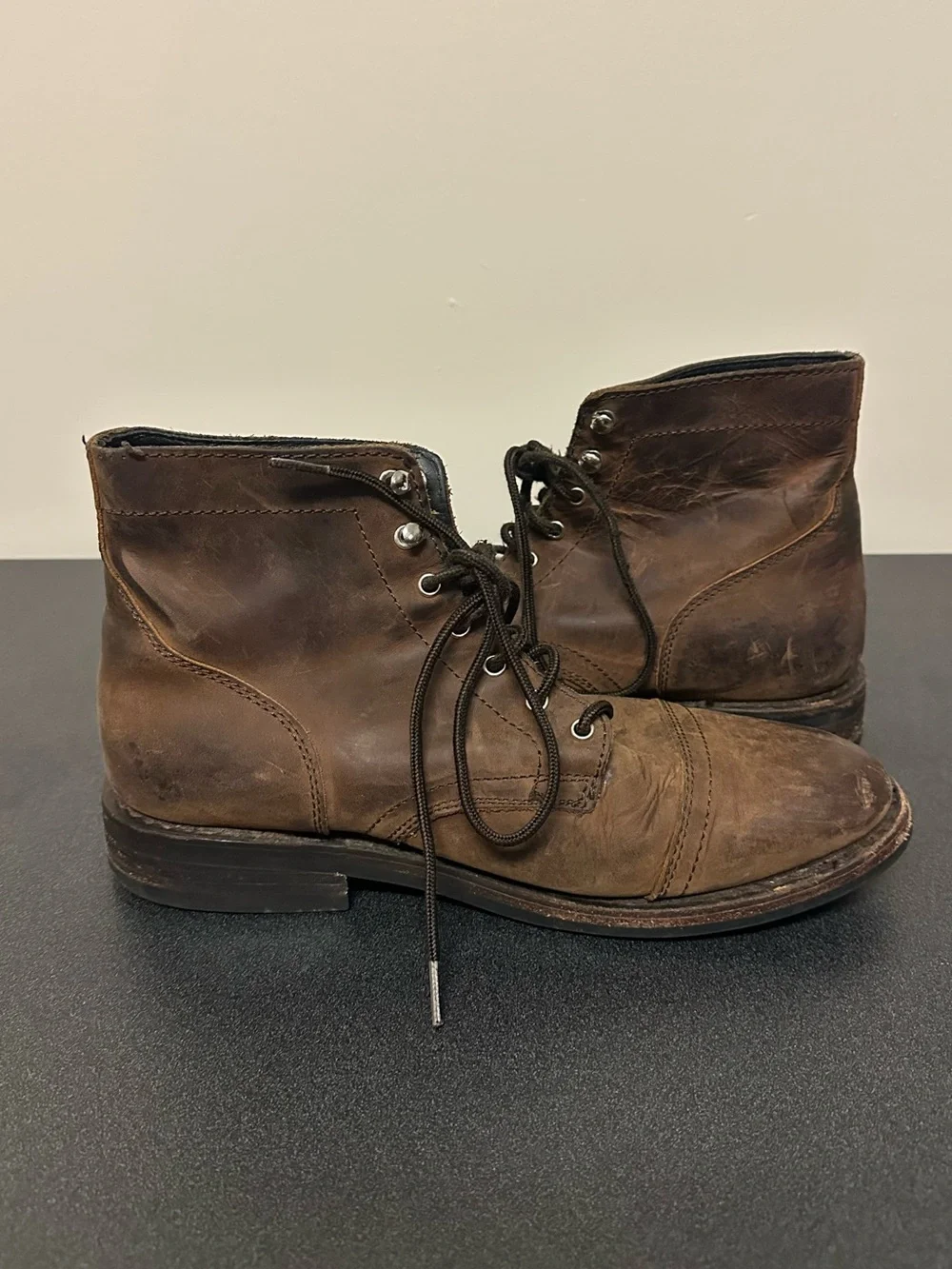 THURSDAY BOOT CO. Men's Brown Leather Captain Boots Size 10 Shoes Distressed